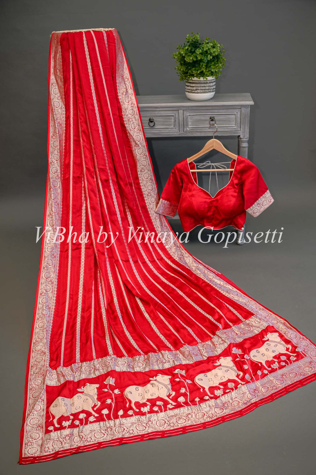 Red Banarasi Silk Saree With Lines Zari And Pichwai Pallu With Blouse