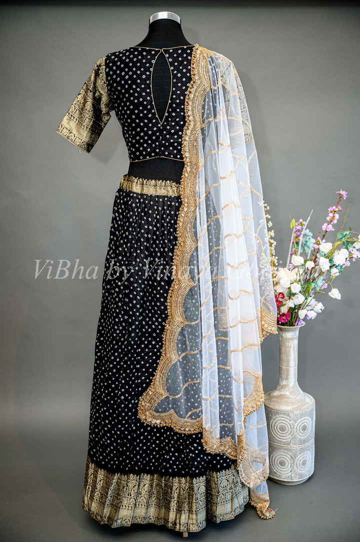 Black and Ivory Kanchi Bandhani Silk Lehenga And White Embroidered Dupatta