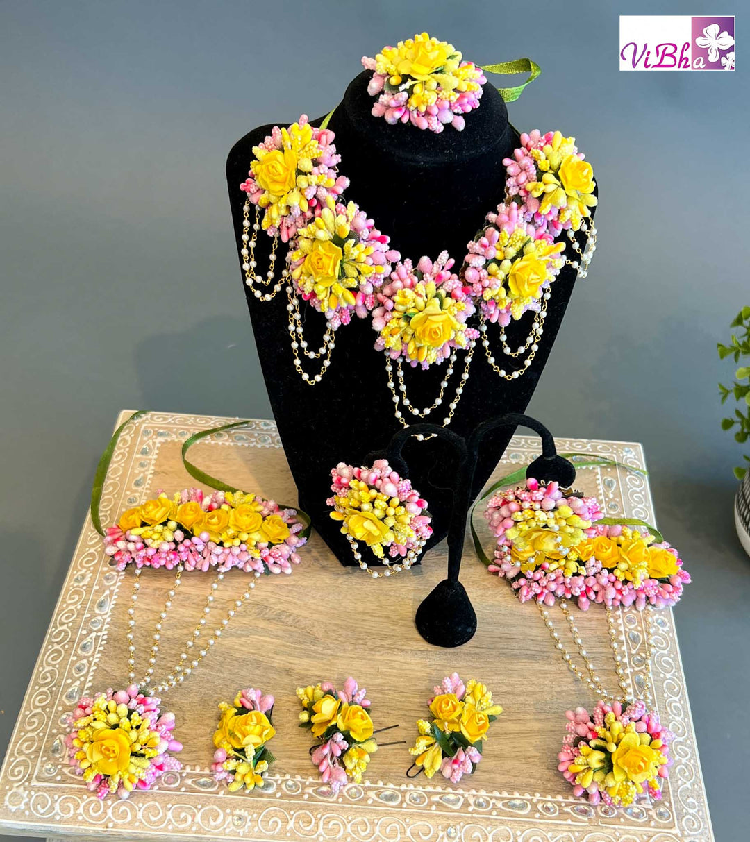 Yellow and Pink Short Length Necklace Set