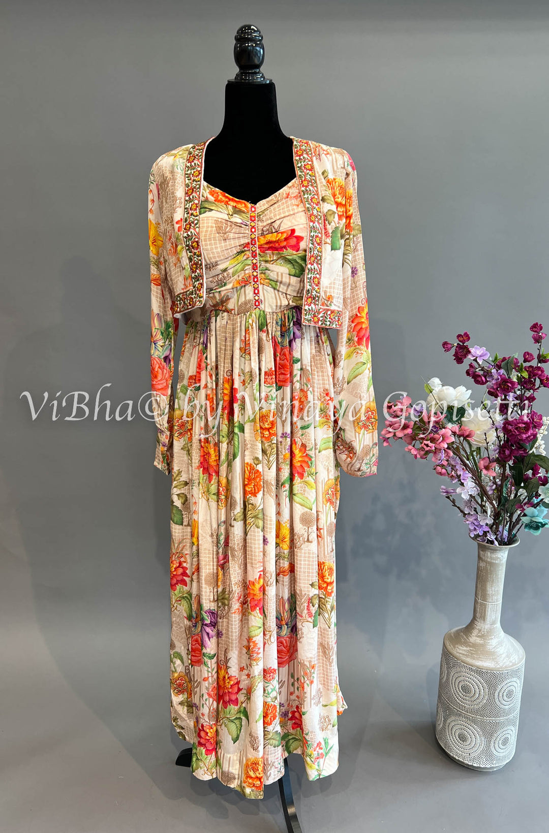 Cream Floral Print Sleeveless Gown WIth Jacket