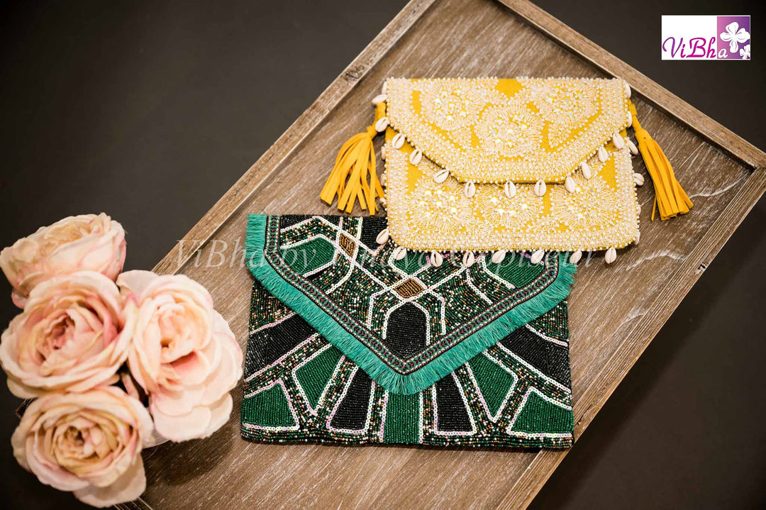 Accessories & Jewelry - Green Pearl Embroidered Clutch