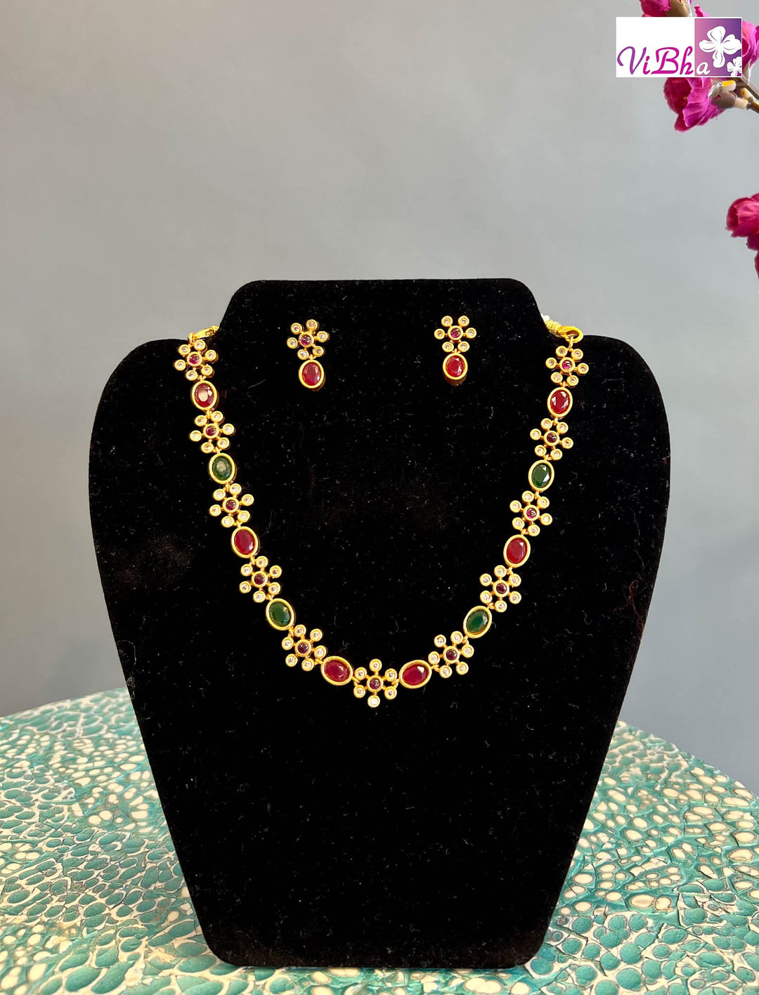 Accessories & Jewelry - Ruby And Jade Floral Motif