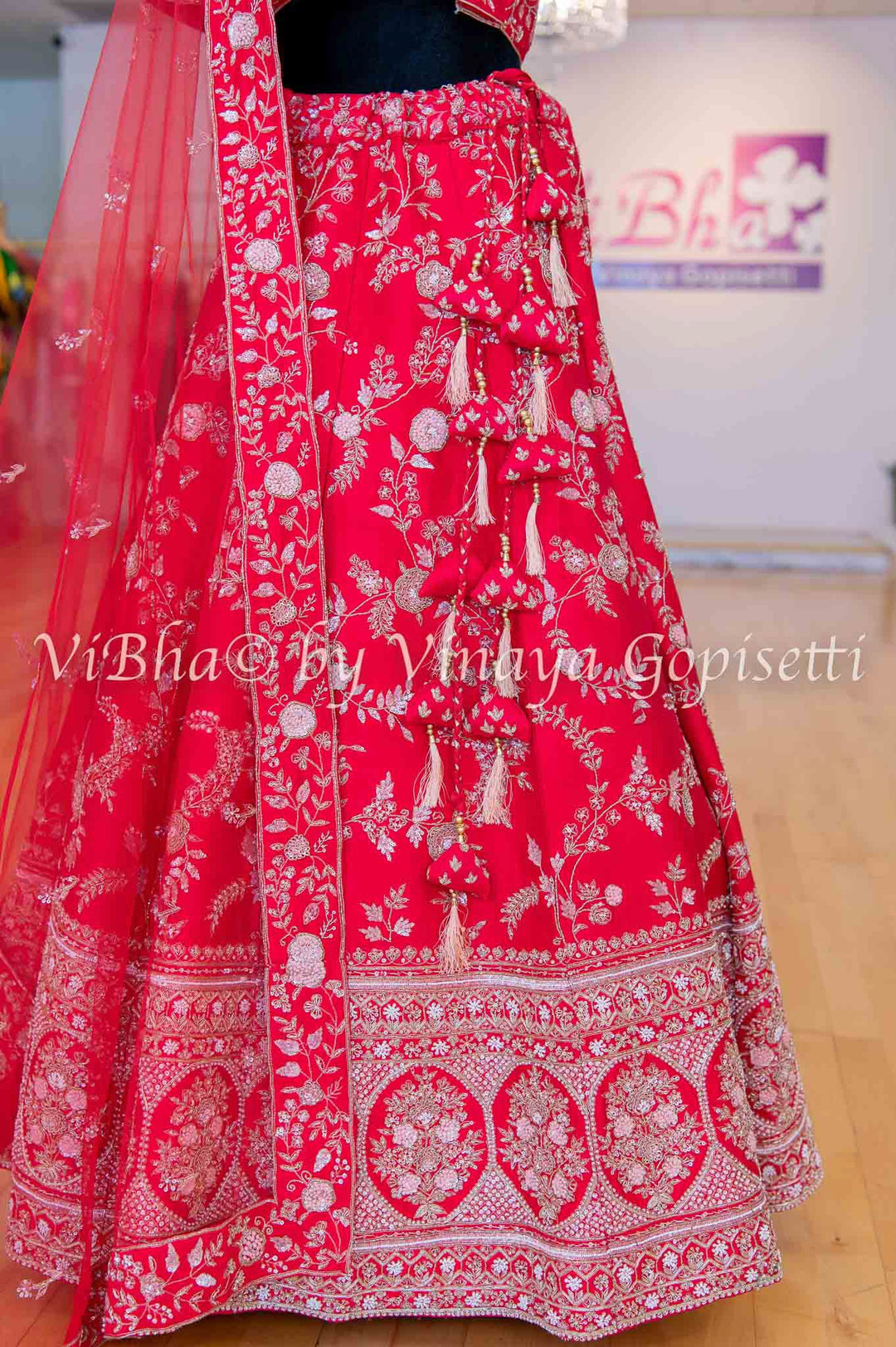 Accessories & Jewelry - Scarlet Red Raw Silk Lehenga Blouse With Heavy Resham And Zardosi Embroidery