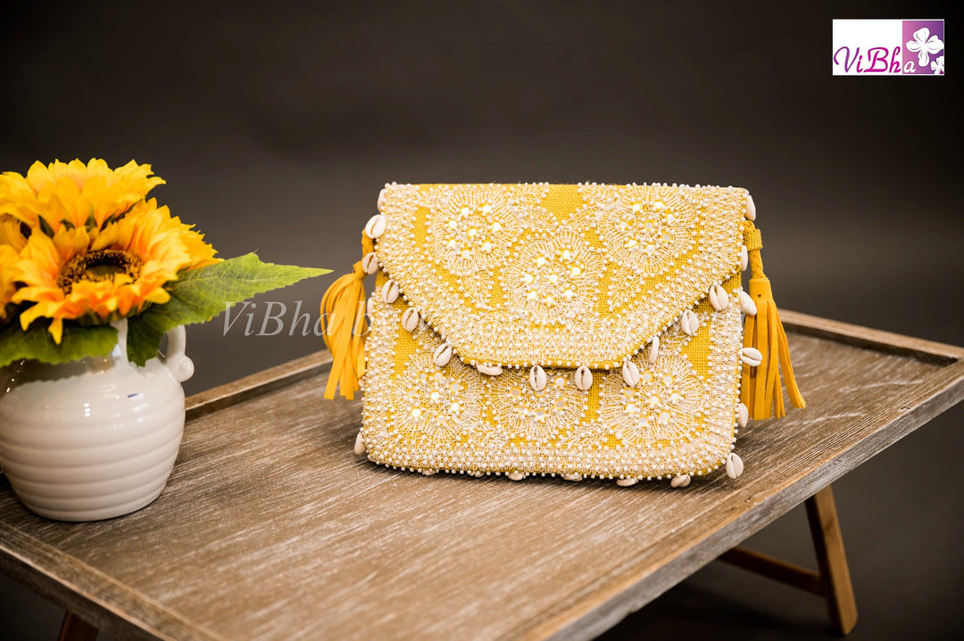 Accessories & Jewelry - Yellow Shell Embroidered Clutch