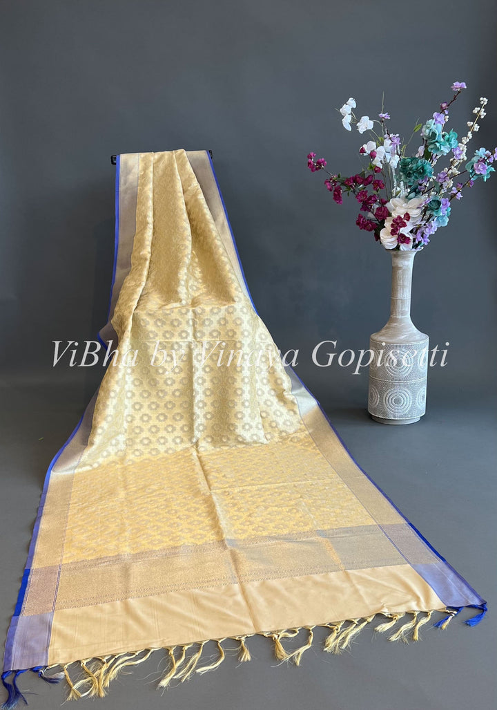 Dupatta - Light Gold Benares Silk Dupatta