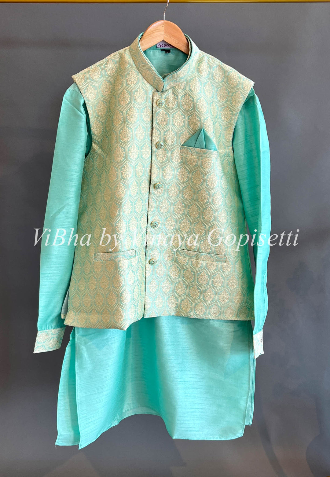 Men's Wear - Turquoise Green Kurta And Bottom With Vest