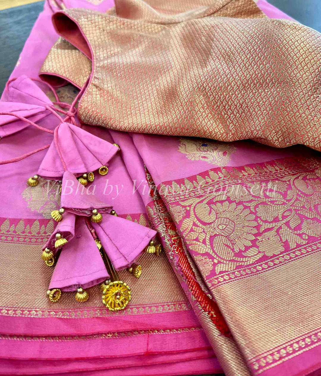 Sarees - Light Pink And Gold Kanjivaram Saree